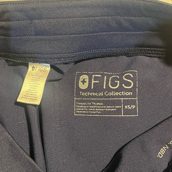 Figs Technical Collection Navy Pants - Picture 3 of 3